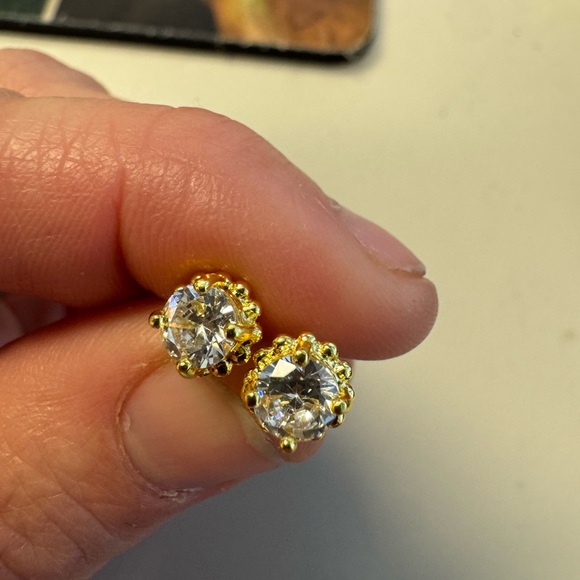 Gold plated Stud Earrings with Clear Stones - Picture 2 of 3